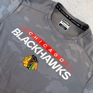 Fanatics Authentic Pro Chicago Blackhawks Training Shirt Men’s M NHL Camo
